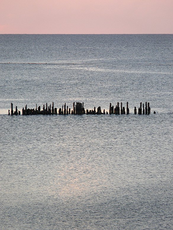 Pāļi Engures ostā